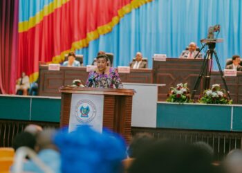 Budget 2026 : Judith Suminwa dépose un budget record de 59.020,5 milliards FC à l’Assemblée nationale